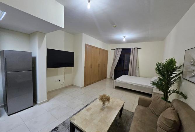 986808 - Property Image 2