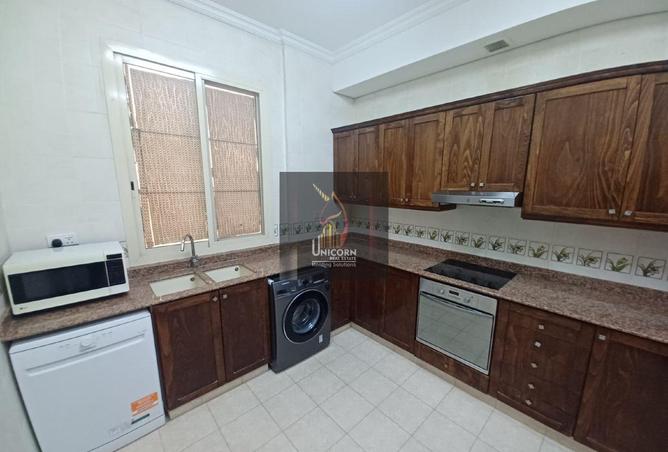 996672 - Property Image 3