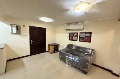 Apartment - 1 Bedroom - 1 Bathroom for rent in Fereej Abdul Aziz - Fereej Abdul Aziz - Doha