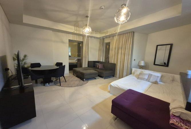 952502 - Property Image 3