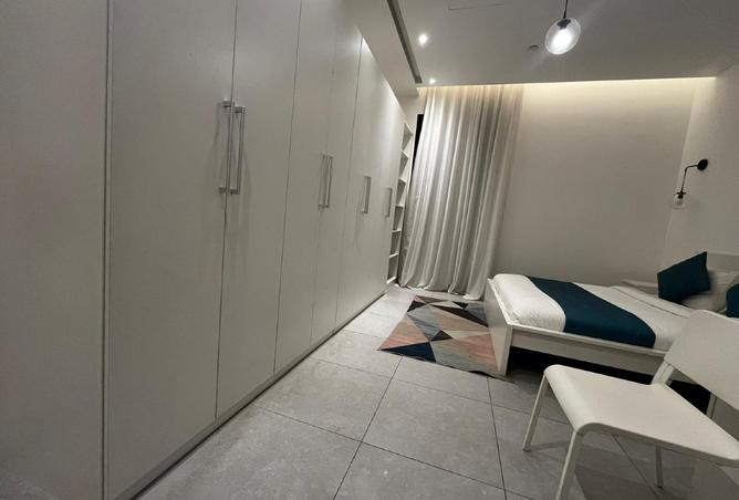 966513 - Property Image 3