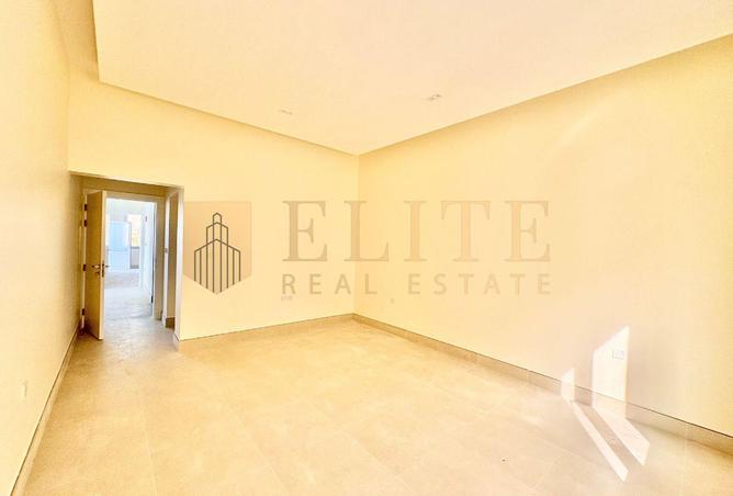 997462 - Property Image 3