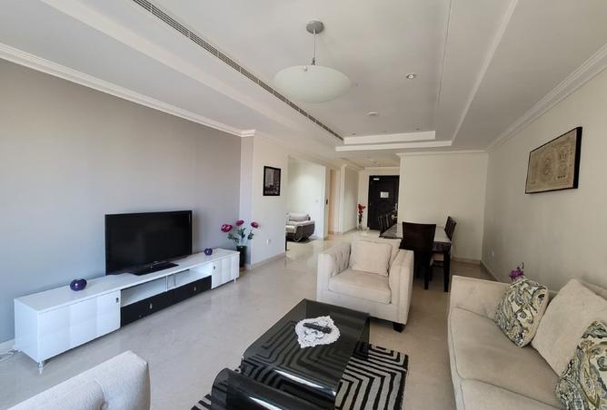 925932 - Property Image 2