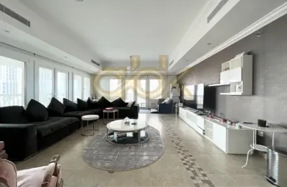 Apartment - 3 Bedrooms - 4 Bathrooms for sale in East Porto Drive - Porto Arabia - The Pearl Island - Doha