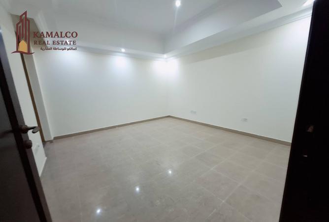 964521 - Property Image 3