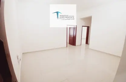 Apartment - 2 Bedrooms - 3 Bathrooms for rent in Fereej Kulaib - Doha