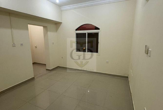 986891 - Property Main Image