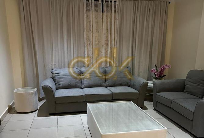 912769 - Property Image 3