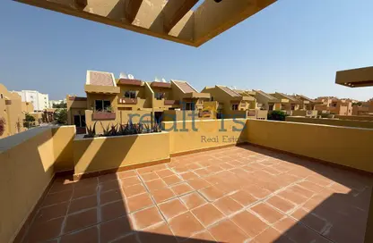 Compound - 5 Bedrooms - 7 Bathrooms for rent in Al Messila - Al Messila - Doha