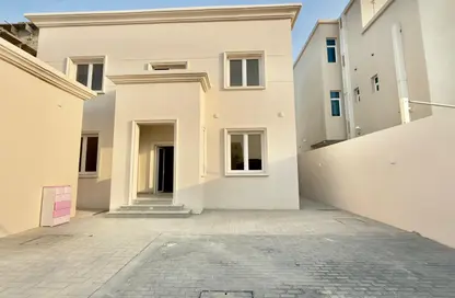 Villa - 7+ Bedrooms - 7+ Bathrooms for sale in Al Thumama - Al Thumama - Doha