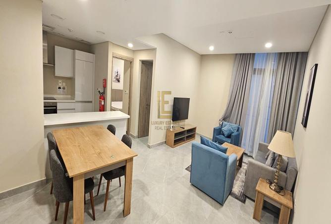 985766 - Property Main Image