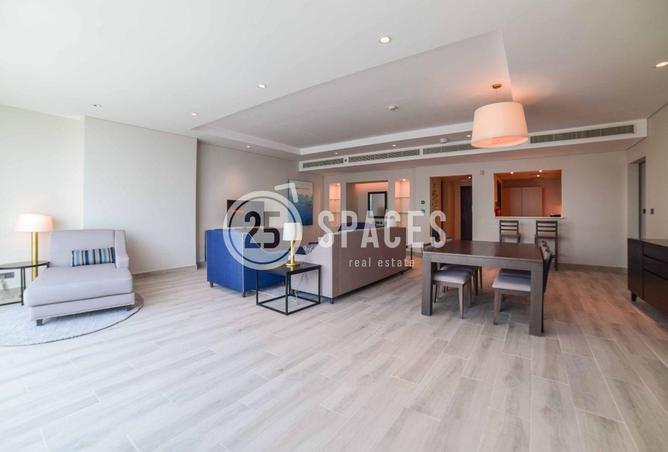 951895 - Property Image 2