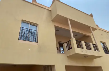 Apartment - 2 Bedrooms - 2 Bathrooms for rent in Salwa Road - Al Aziziyah - Doha