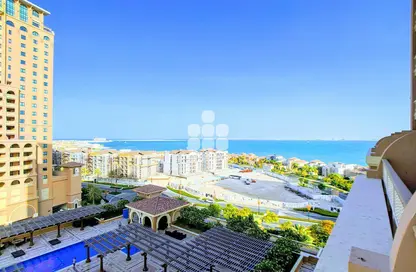 Apartment - 2 Bedrooms - 2 Bathrooms for rent in Burj Eleganté - Porto Arabia - The Pearl Island - Doha