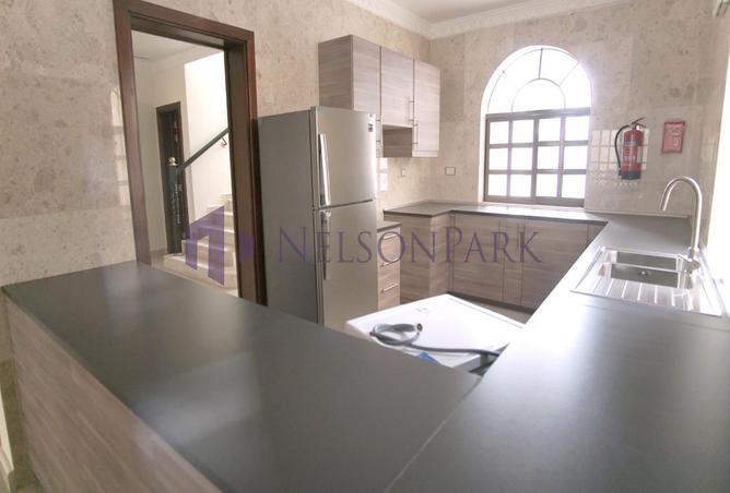 945356 - Property Image 3