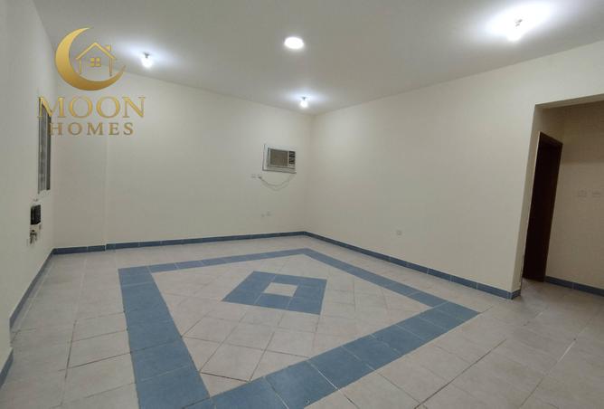 976674 - Property Image 3