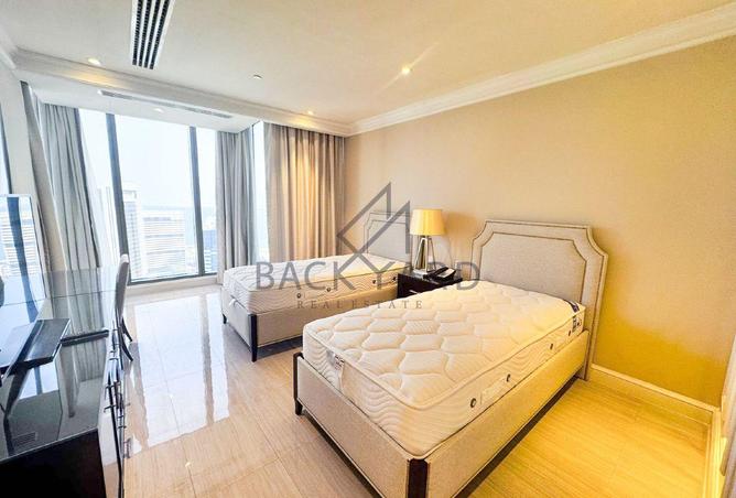 895732 - Property Image 2