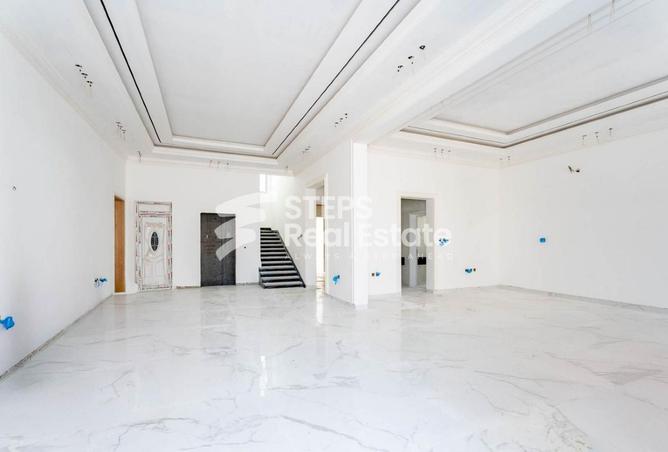 947132 - Property Image 2
