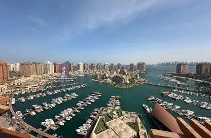 (بنتهاوس  (روف - 5 غرف نوم - 7 حمامات للايجار في طريق بورتو الشرقي - بورتو أرابيا - جزيرة اللؤلؤة - الدوحة