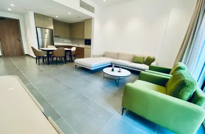 Apartment - 1 Bedroom - 2 Bathrooms for rent in Ramada Commercial Building - Al Rawabi Street - Al Muntazah - Doha