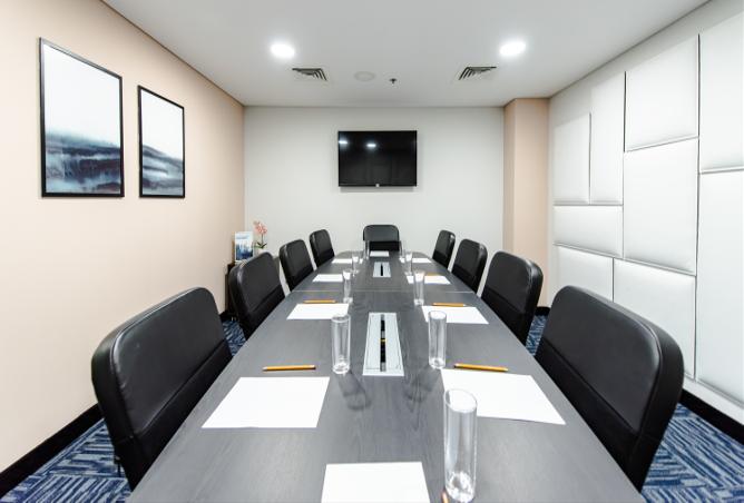 983757 - Property Main Image