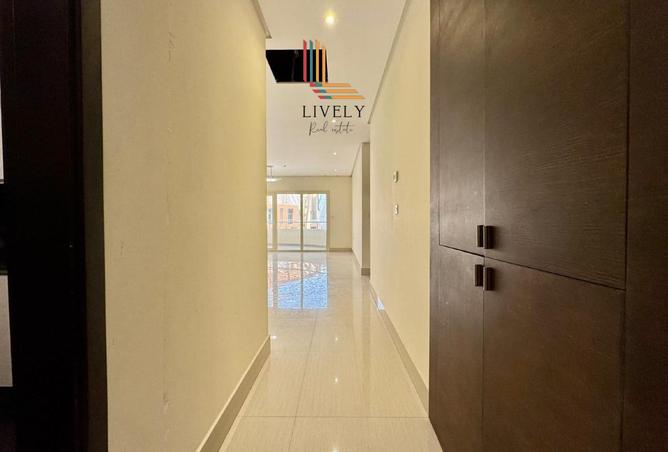 963170 - Property Image 2