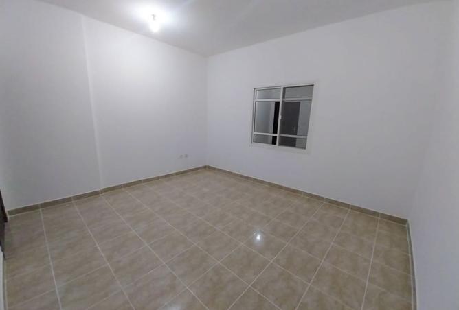 962159 - Property Image 3