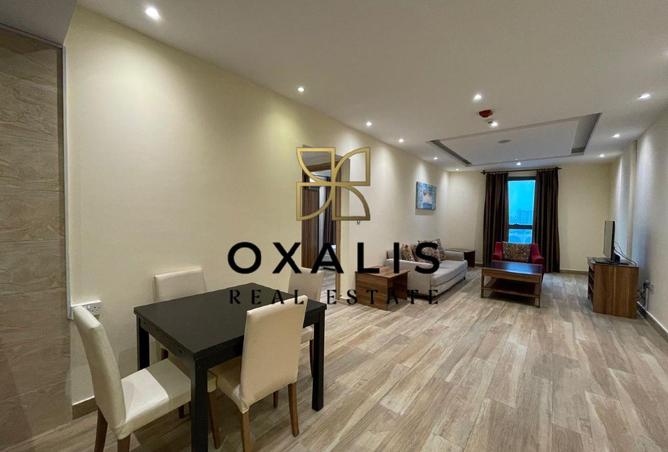 978599 - Property Image 2