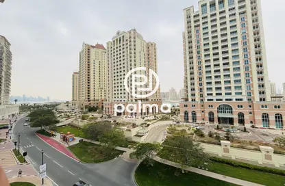 Apartment - 3 Bedrooms - 3 Bathrooms for rent in Floresta Gardens - Floresta Gardens - The Pearl Island - Doha