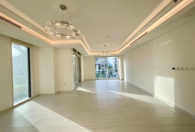 1004073 - Property Image 2