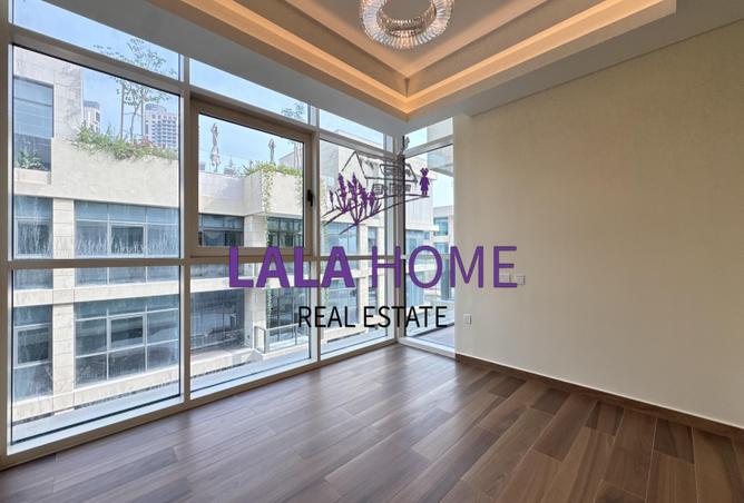 914325 - Property Image 3