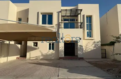 مجمع سكني - 3 غرف نوم - 4 حمامات للايجار في شارع وادي الشاهينيا - عين خالد - الدوحة
