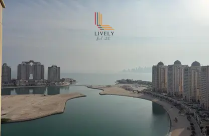 (بنتهاوس  (روف - 7 غرف نوم - 8 حمامات للايجار في فيفا غرب - فيفا بحرية - جزيرة اللؤلؤة - الدوحة