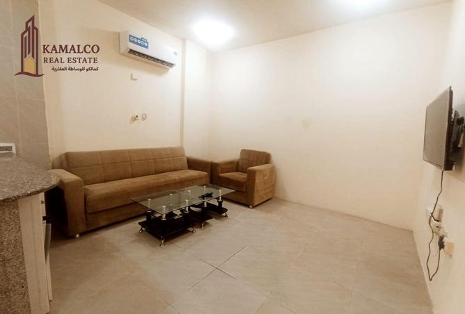 963842 - Property Image 2