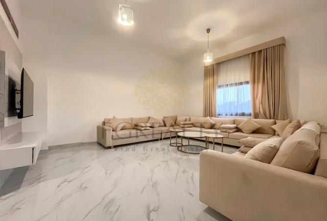 951947 - Property Image 2