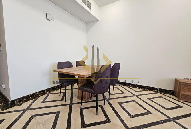 924259 - Property Image 2