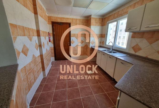 955154 - Property Image 3