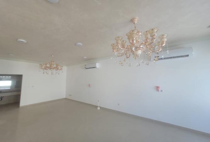 938283 - Property Image 2