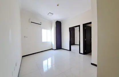 Apartment - 3 Bedrooms - 3 Bathrooms for rent in Anas Street - Fereej Bin Mahmoud North - Fereej Bin Mahmoud - Doha