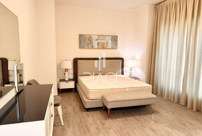 994813 - Property Image 3