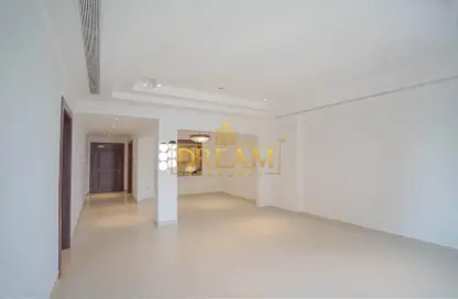 Apartment - 1 Bedroom - 2 Bathrooms for rent in Porto Arabia - The Pearl Island - Doha
