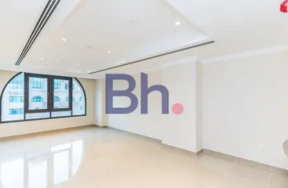 شقة - غرفة نوم - 2 حمامات للبيع في طريق بورتو الغربي - بورتو أرابيا - جزيرة اللؤلؤة - الدوحة