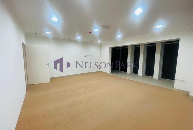 931431 - Property Image 3