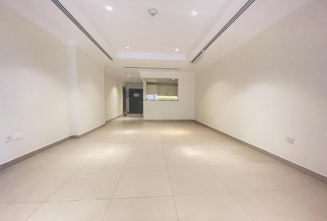 958177 - Property Image 3