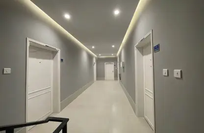 Apartment - 2 Bedrooms - 2 Bathrooms for rent in Fereej Kulaib - Doha