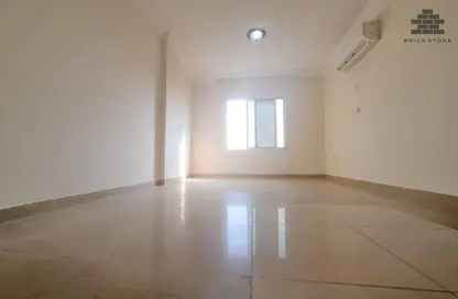 Apartment - 2 Bedrooms - 2 Bathrooms for rent in Al Sadd Road - Al Sadd - Doha