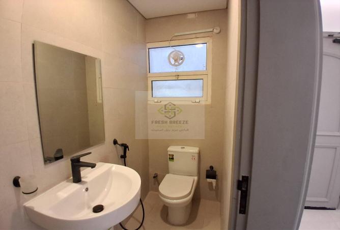 1002907 - Property Image 3