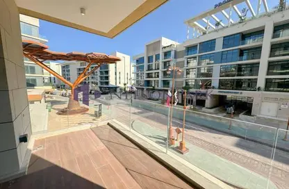Apartment - 1 Bedroom - 2 Bathrooms for rent in Gewan Island - The Pearl Island - Doha