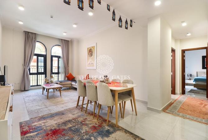 922509 - Property Image 2