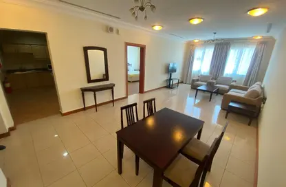 Apartment - 1 Bedroom - 2 Bathrooms for rent in West Bay Tower - West Bay - West Bay - Doha